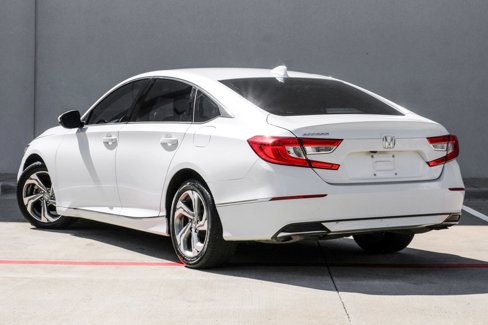 Used 2019 Honda Accord EX image 7