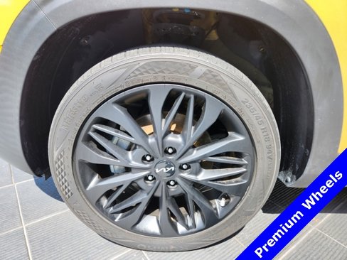 Used 2022 Kia Seltos Nightfall Edition image 5