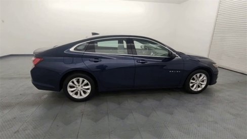 Used 2021 Chevrolet Malibu LT image 9