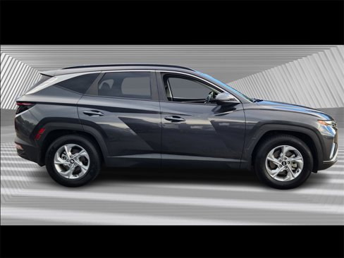 Certified 2022 Hyundai Tucson SEL image 3