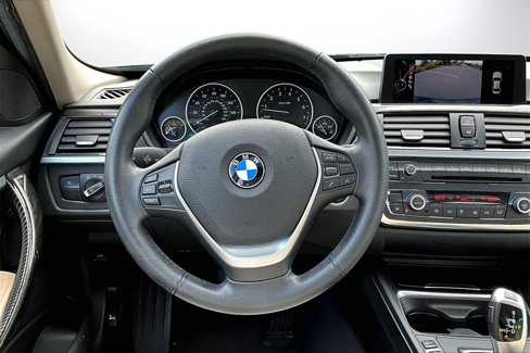 Used 2015 BMW 328i Sedan w/ Premium Package image 10