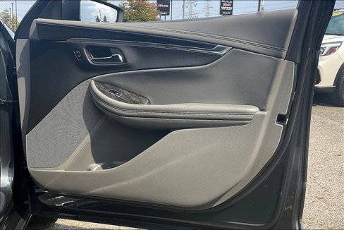 Used 2014 Chevrolet Impala LT Eco w/ Convenience Package image 21