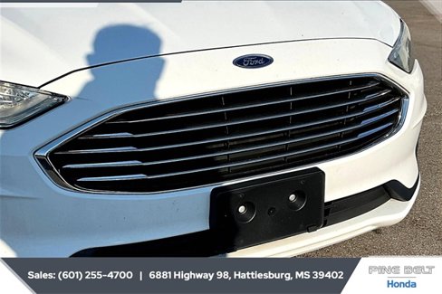 Used 2019 Ford Fusion SE image 21