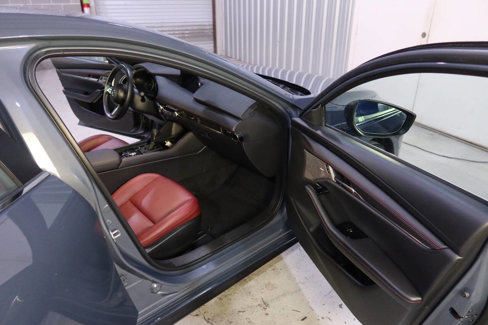 Used 2023 MAZDA MAZDA3 s image 12