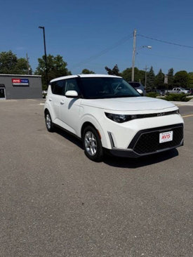 Used 2024 Kia Soul LX w/ Option Group 015 image 2