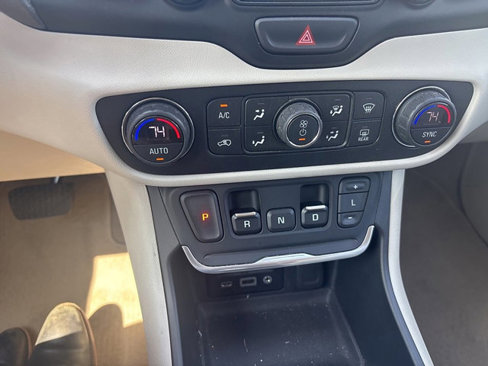 Used 2019 GMC Terrain Denali w/ Advanced Safety Package image 14