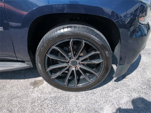 Used 2017 Chevrolet Tahoe LT image 20