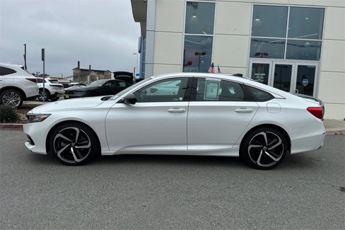 Used 2022 Honda Accord Sport image 6