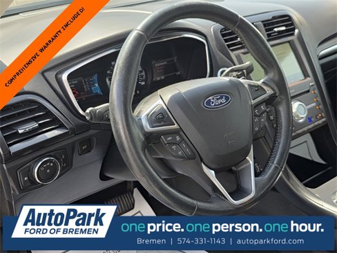 Used 2020 Ford Fusion Titanium image 19