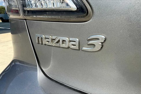Used 2013 MAZDA MAZDA3 i SV image 9