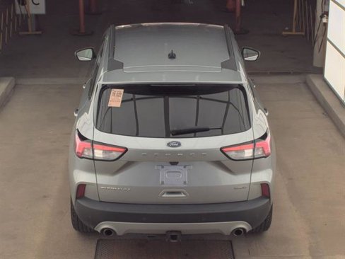 Certified 2022 Ford Escape Titanium image 6