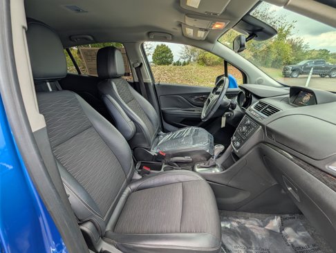 Used 2015 Buick Encore FWD image 12