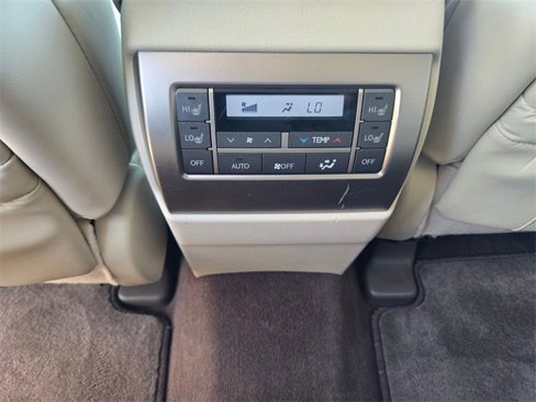 Used 2017 Lexus GX 460 image 10