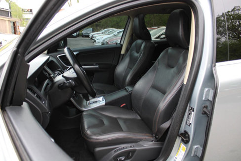 Used 2012 Volvo XC60 3.2 image 23