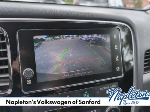 Used 2018 Mitsubishi Outlander SEL image 14