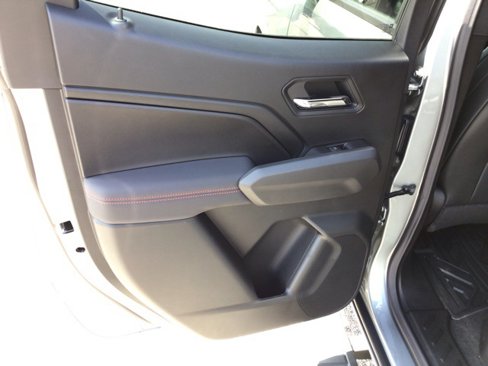 New 2025 Chevrolet Colorado Z71 w/ Z71 Convenience Package 2 image 24