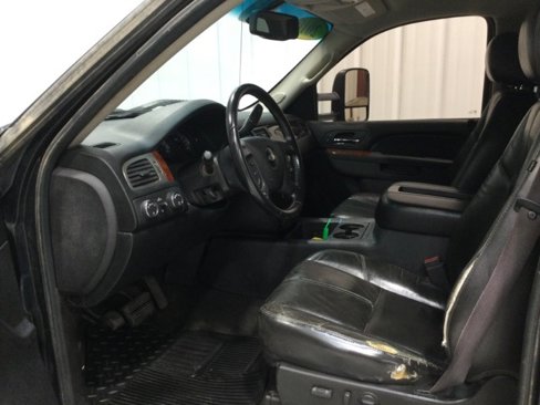 Used 2010 Chevrolet Silverado 1500 LTZ image 8