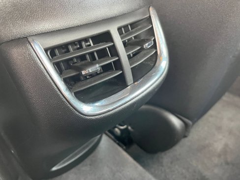 Used 2023 Chevrolet Malibu LT image 24