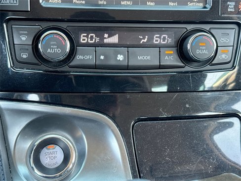 Used 2017 Nissan Maxima 3.5 S image 19