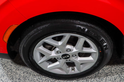 Used 2021 Kia Soul S image 11