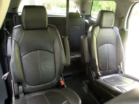 Used 2015 GMC Acadia SLT image 30