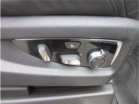 Used 2017 Cadillac Escalade Platinum image 23