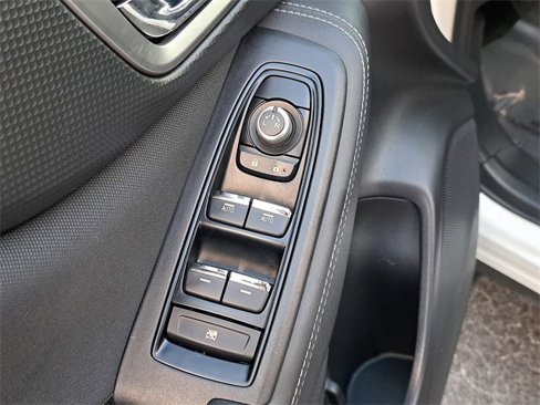 Used 2019 Subaru Forester Premium w/ All-Weather Package image 21