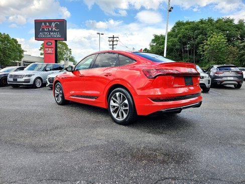 Used 2021 Audi e-tron Premium w/ Black Optic Package image 9