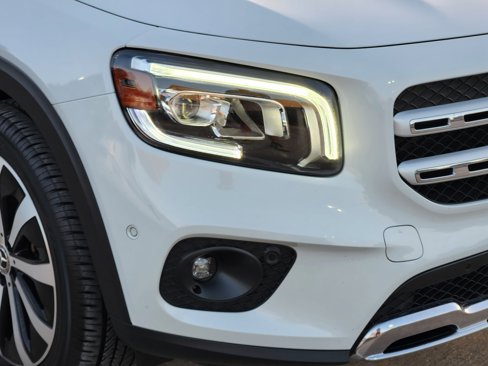 Used 2020 Mercedes-Benz GLB 250 image 5