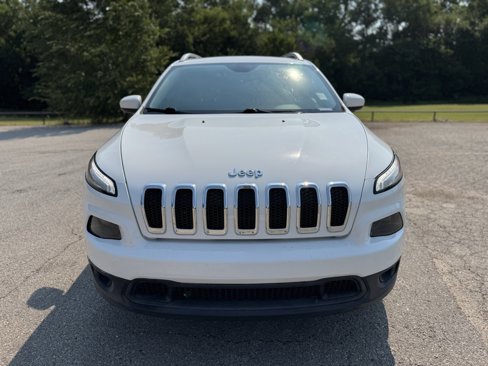 Used 2017 Jeep Cherokee Latitude w/ Trailer Tow Group image 2
