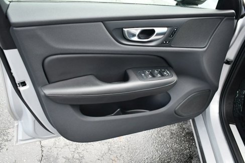 Used 2024 Volvo S60 B5 Core w/ Climate Package image 39