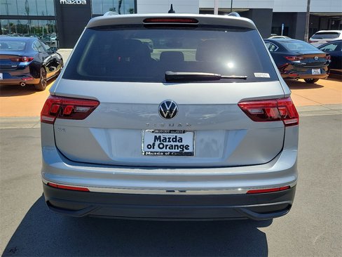 Used 2022 Volkswagen Tiguan SE image 5