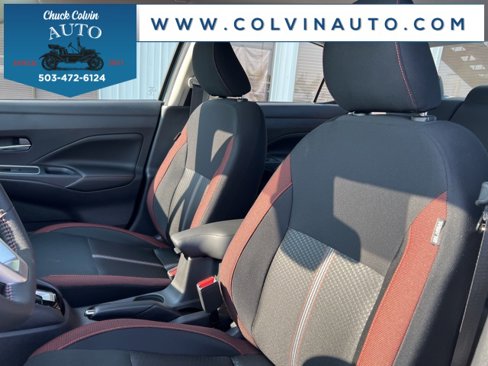 New 2025 Nissan Versa SR w/ Trunk Package image 11