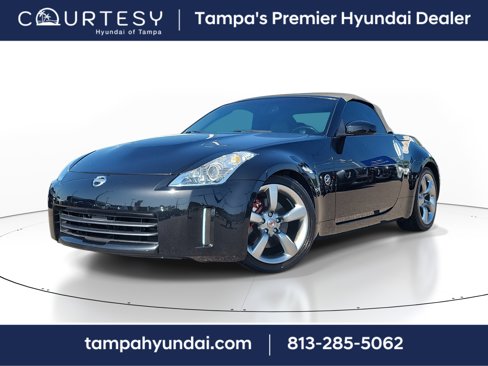Used 2008 Nissan 350Z Touring image 1