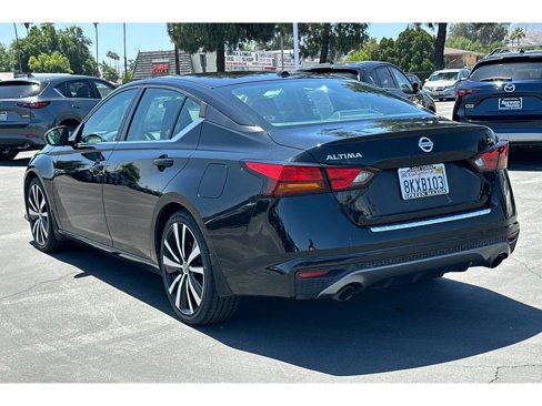Used 2019 Nissan Altima 2.5 SR image 3