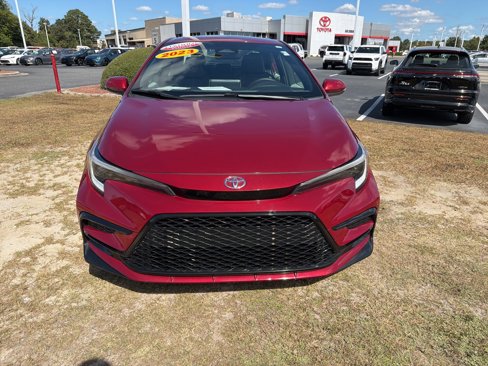 Used 2023 Toyota Corolla SE w/ SE Premium Package image 2