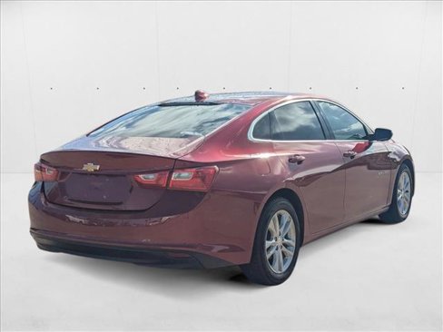 Used 2018 Chevrolet Malibu LT w/ Leather Package image 5