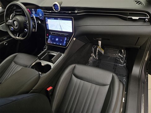 Used 2024 Maserati Grecale GT image 26