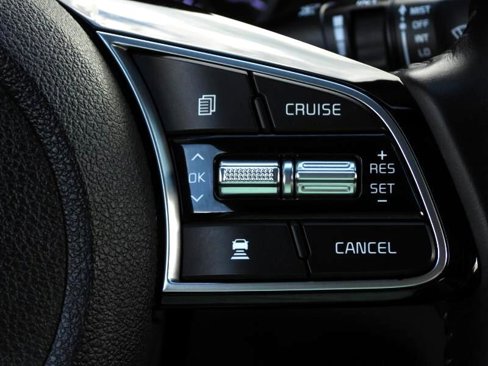 Used 2019 Kia Optima EX image 70