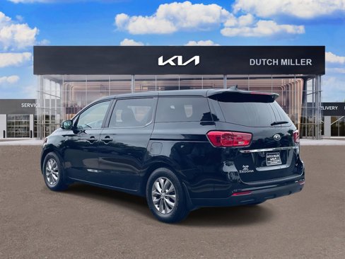 Used 2021 Kia Sedona LX image 5