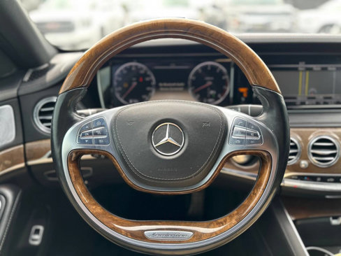 Used 2014 Mercedes-Benz S 550 Sedan w/ Sport Package w/ Sport Package image 23