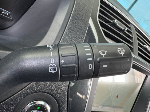 Used 2018 Ford Explorer Limited image 9