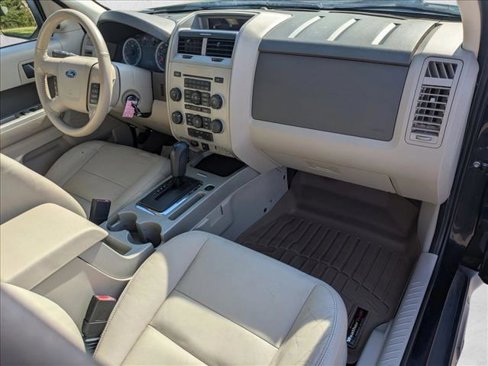 Used 2011 Ford Escape XLT w/ 203A Rapid Spec Order Code image 21