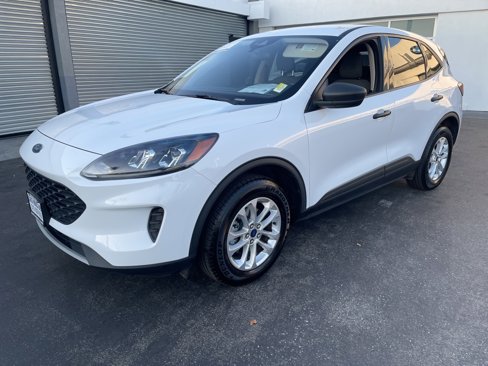 Used 2020 Ford Escape S image 3