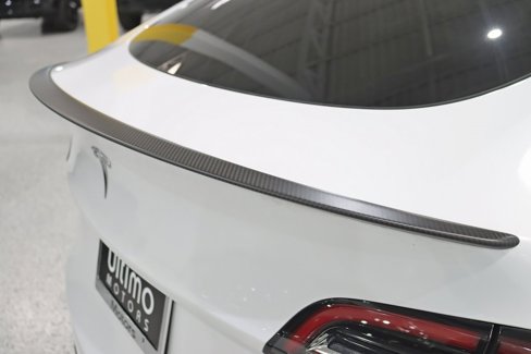 Used 2023 Tesla Model Y Performance image 14