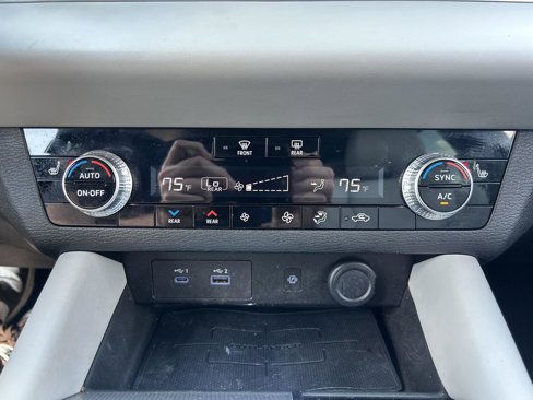 Used 2022 Mitsubishi Outlander SEL image 22
