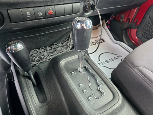 Used 2013 Jeep Wrangler Unlimited Sport image 32