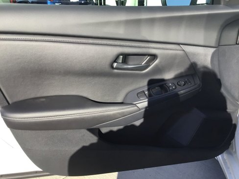 New 2025 Nissan Sentra S image 10