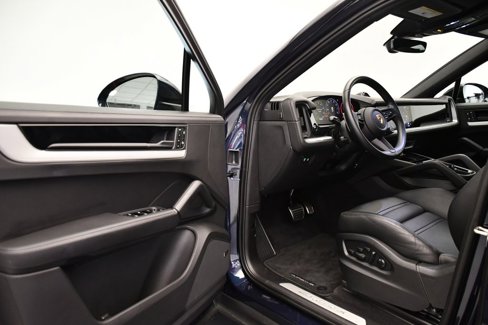 Certified 2024 Porsche Cayenne S image 42