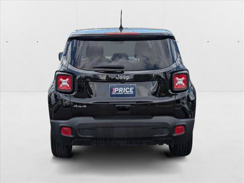 Used 2023 Jeep Renegade Latitude image 7